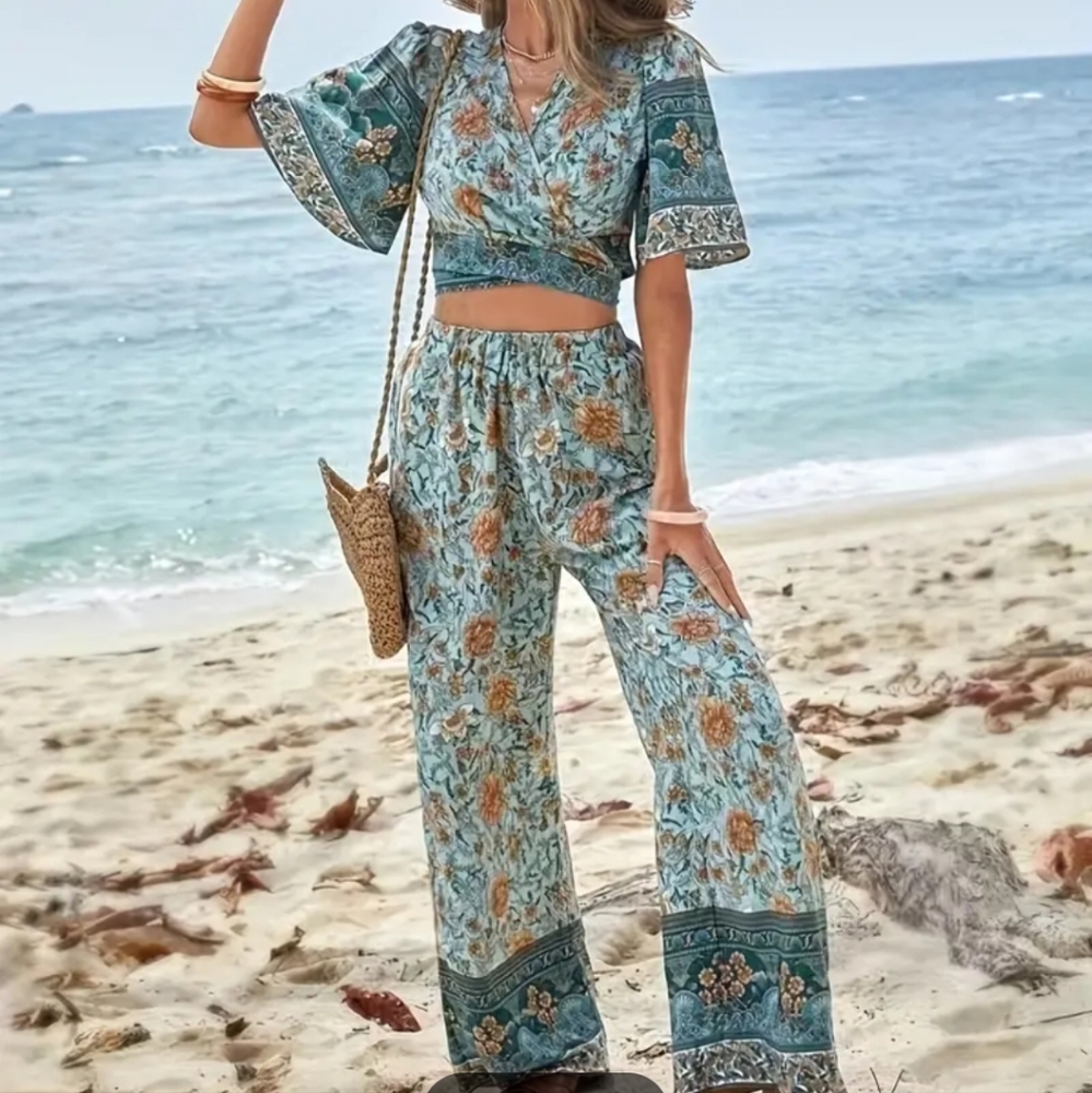 Boho Two Piece Set Blue Teal Floral Wide-Leg Pant Wrap Top - Picture 5 of 5